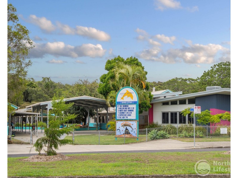 135 Shara Blvd, Ocean Shores NSW 2483