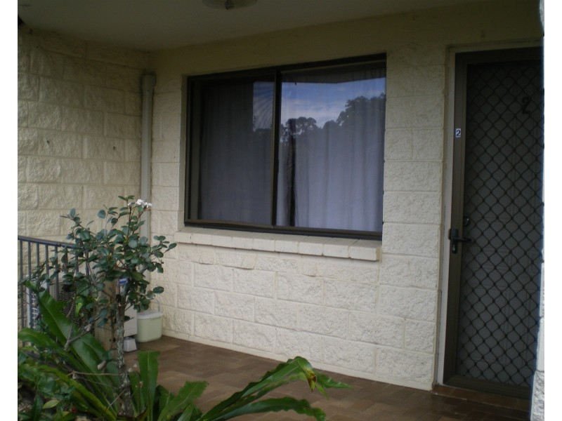 2/2 Arika Avenue, Ocean Shores NSW 2483