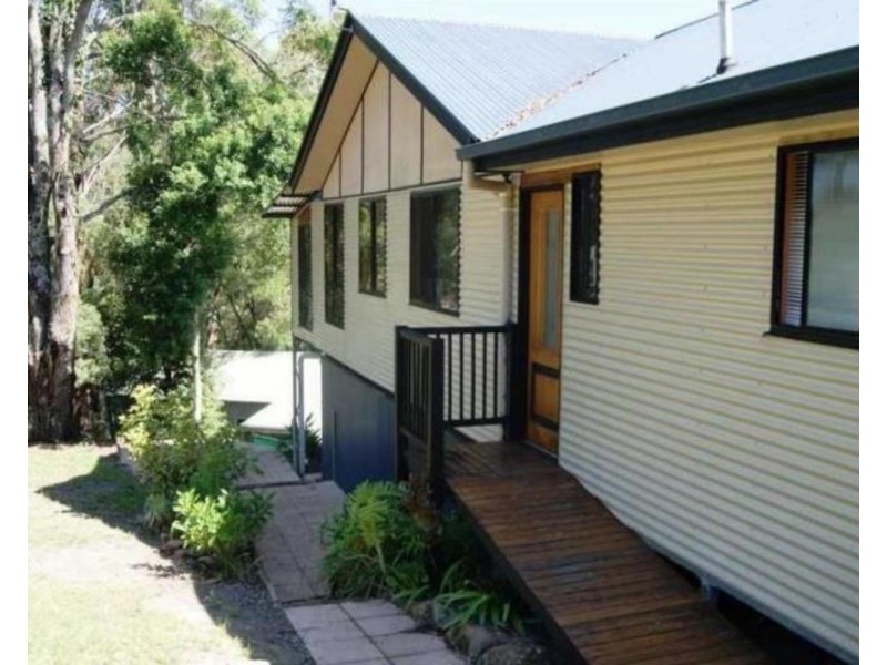 22 Gilba Avenue, Ocean Shores NSW 2483