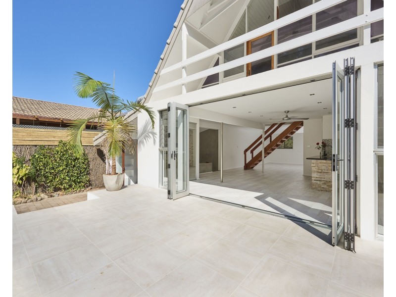 9 Gloria Street, South Golden Beach NSW 2483