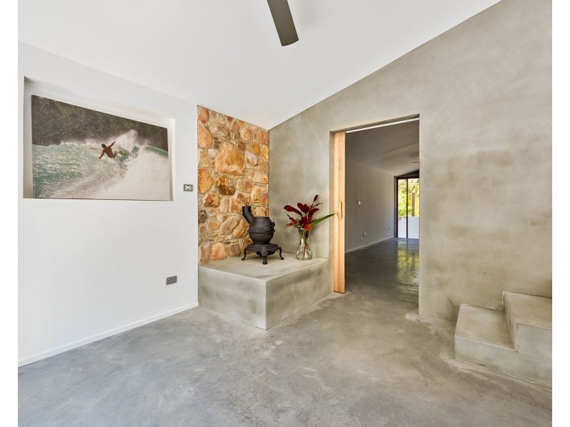 9 Gloria Street, South Golden Beach NSW 2483