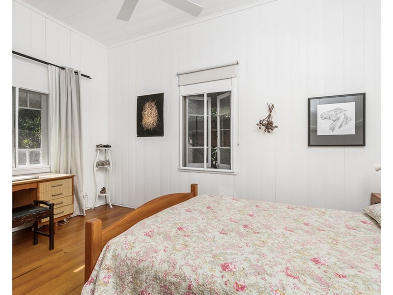 4 Clifford Street, South Golden Beach NSW 2483