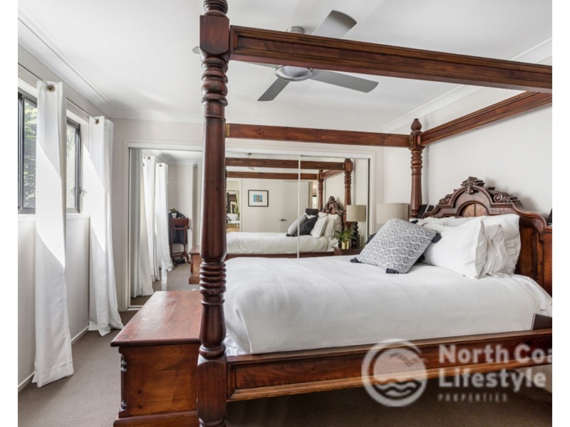 4/3 Bindaree Way, Ocean Shores NSW 2483