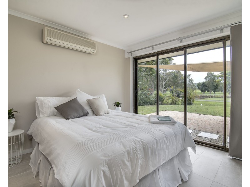 54 Narooma Drive, Ocean Shores NSW 2483