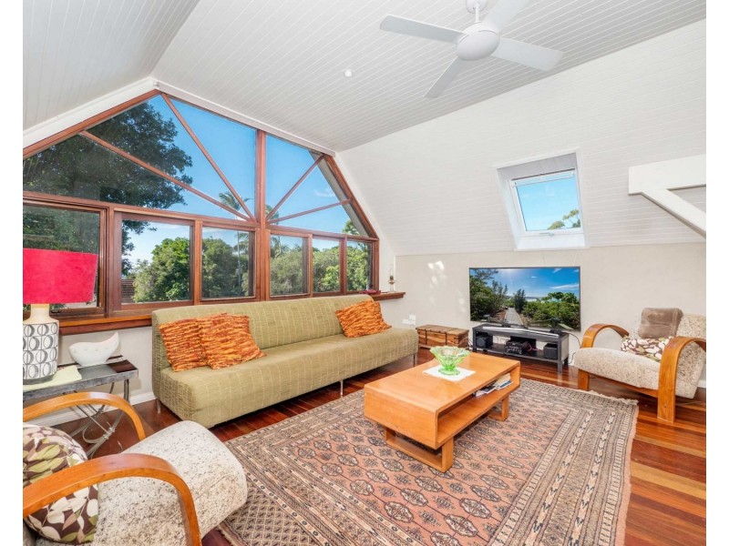 7 Yackatoon Court, Ocean Shores NSW 2483
