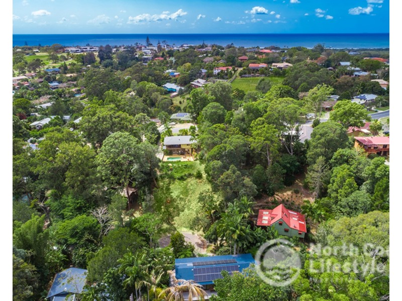 15 Dandaloo Way, Ocean Shores NSW 2483