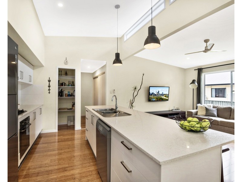 80A Balemo Drive, Ocean Shores NSW 2483