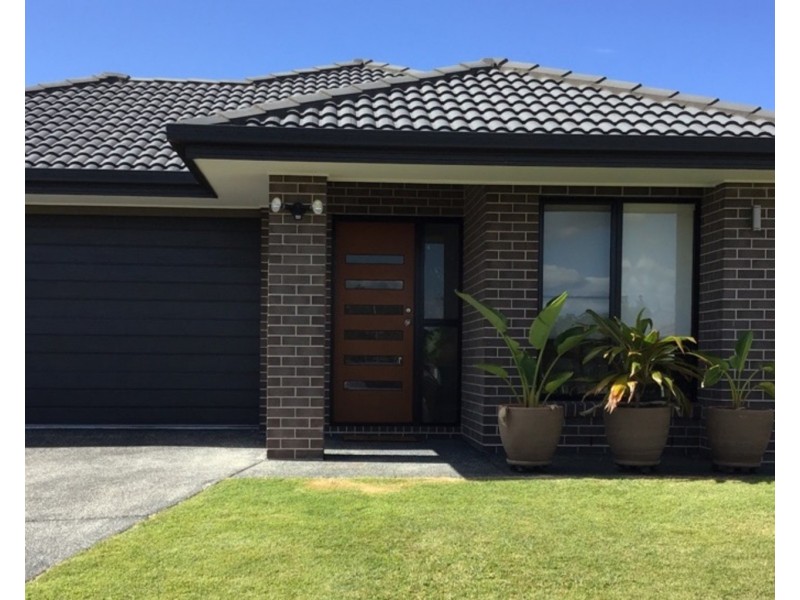 99 Lennox Circuit, Pottsville NSW 2489