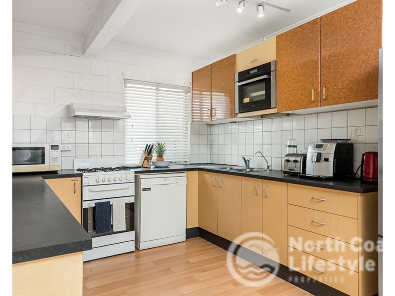 17 Pacific Street, New Brighton NSW 2483