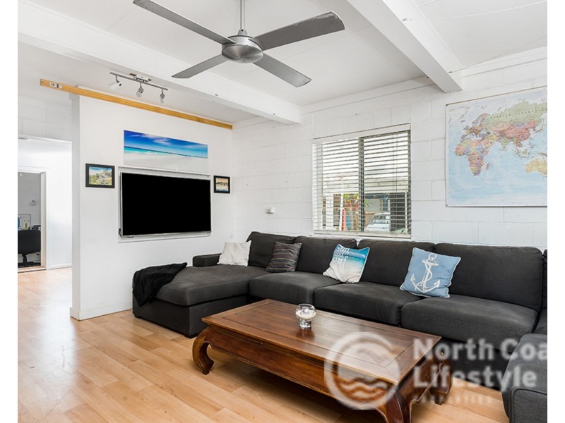 17 Pacific Street, New Brighton NSW 2483