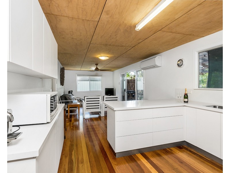 8 Casons Road, New Brighton NSW 2483