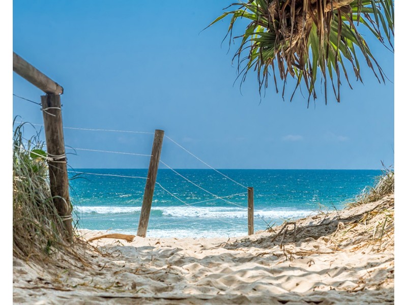 8 Casons Road, New Brighton NSW 2483