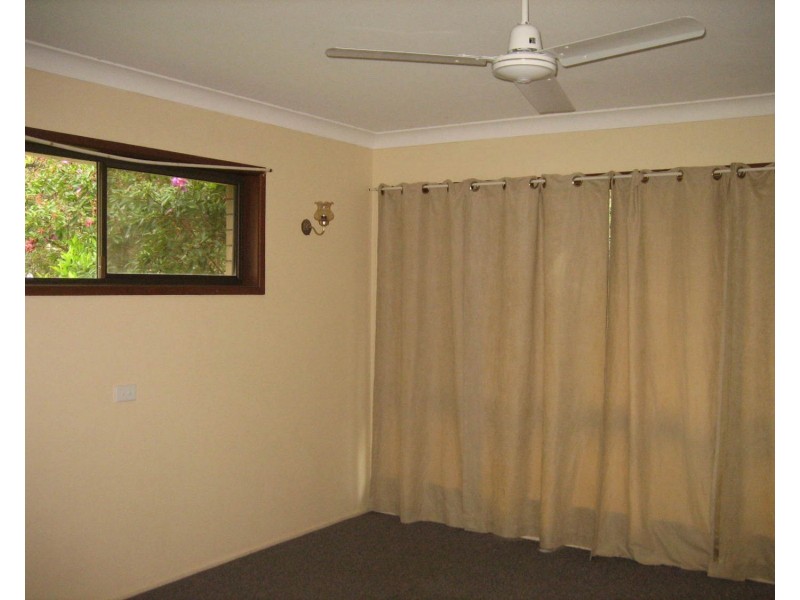 2/16 Elizabeth Avenue, South Golden Beach NSW 2483