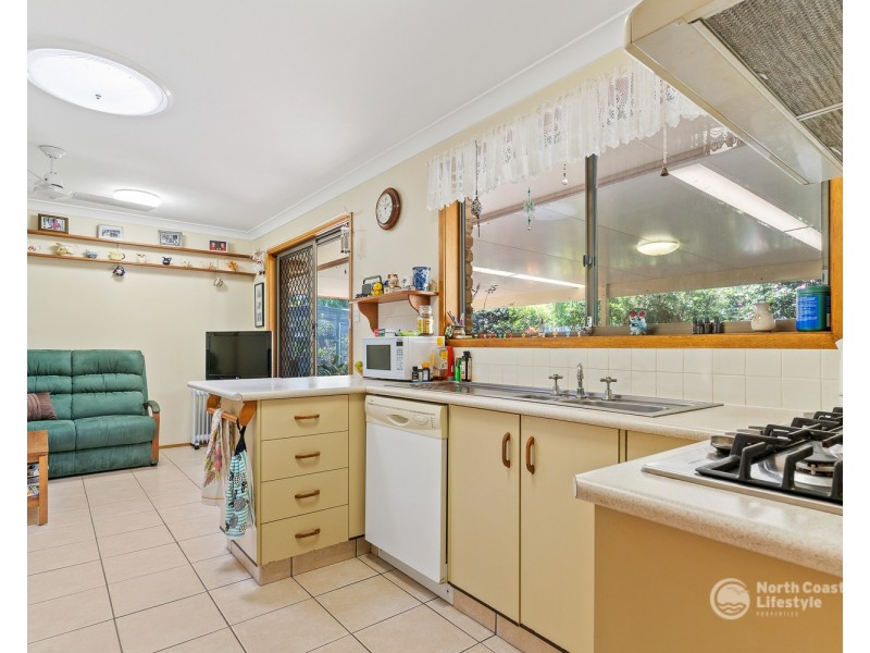 12 Pandanus Court, Brunswick Heads NSW 2483