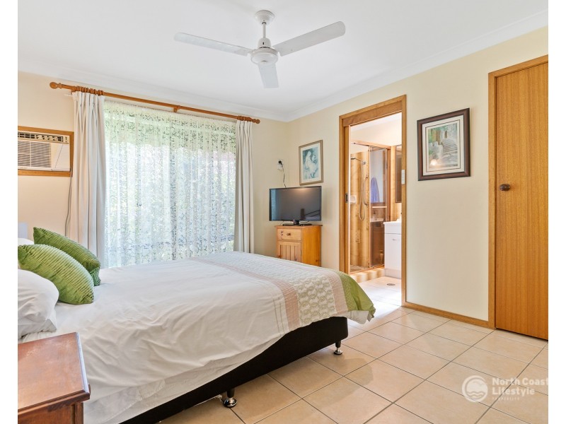 12 Pandanus Court, Brunswick Heads NSW 2483
