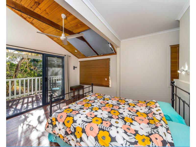18 North Head Road, New Brighton NSW 2483