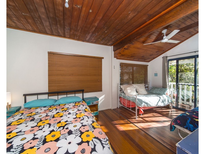 18 North Head Road, New Brighton NSW 2483