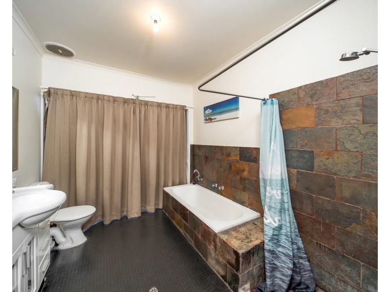 18 North Head Road, New Brighton NSW 2483