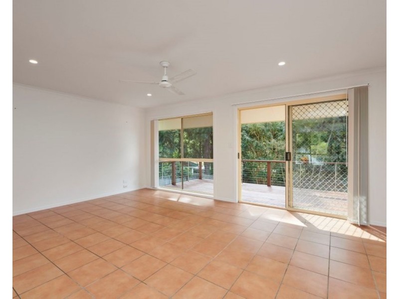 2/3 Kuringai Way, Ocean Shores NSW 2483