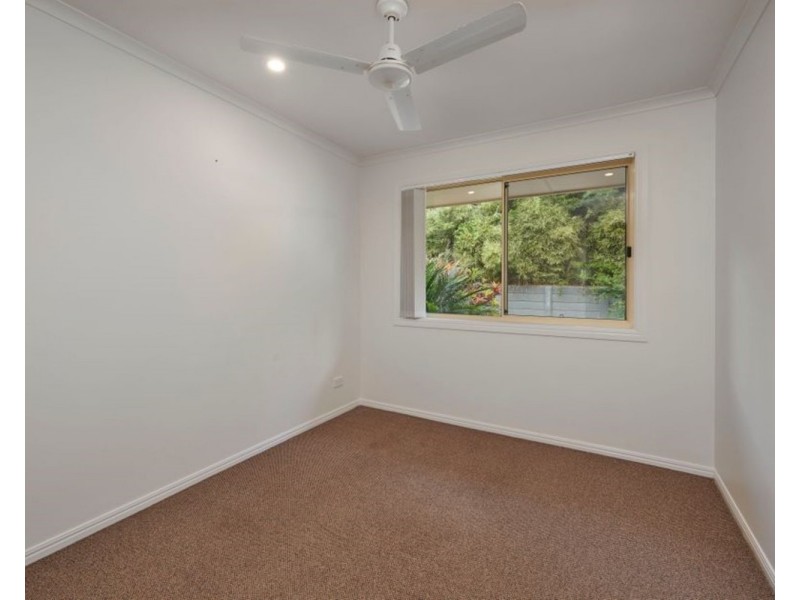 2/3 Kuringai Way, Ocean Shores NSW 2483