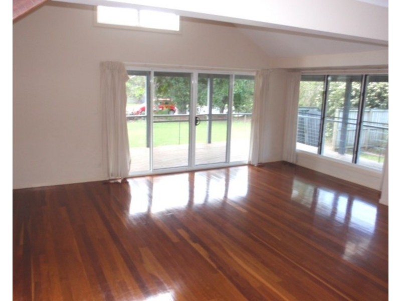 12 Muli Muli Avenue, Ocean Shores NSW 2483