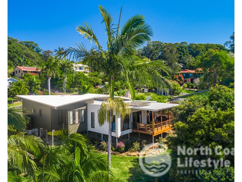 42 Banool Circuit, Ocean Shores NSW 2483