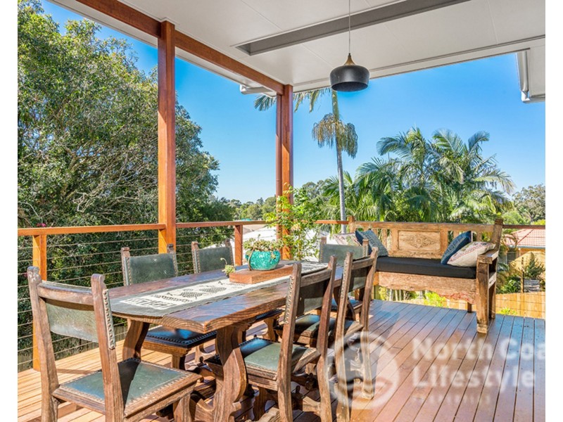 42 Banool Circuit, Ocean Shores NSW 2483
