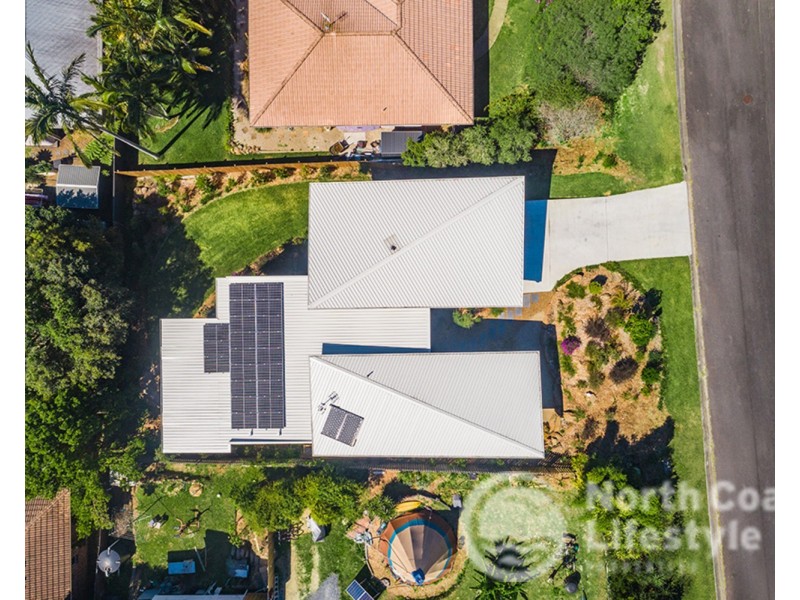 42 Banool Circuit, Ocean Shores NSW 2483