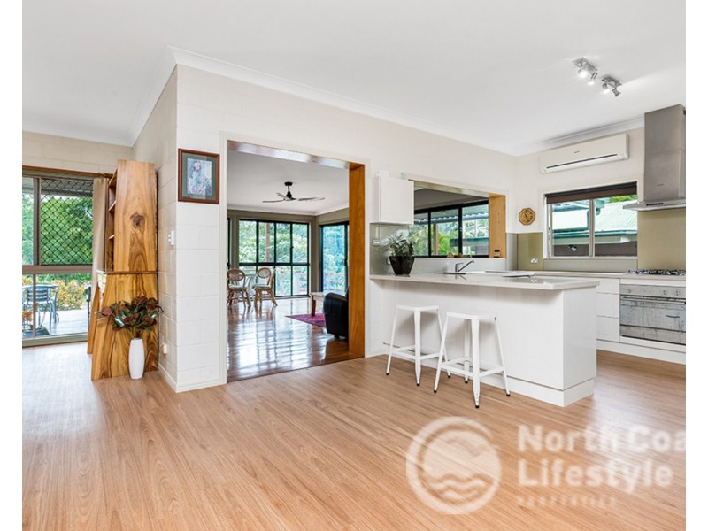 8 Waranga Crescent, Burringbar NSW 2483