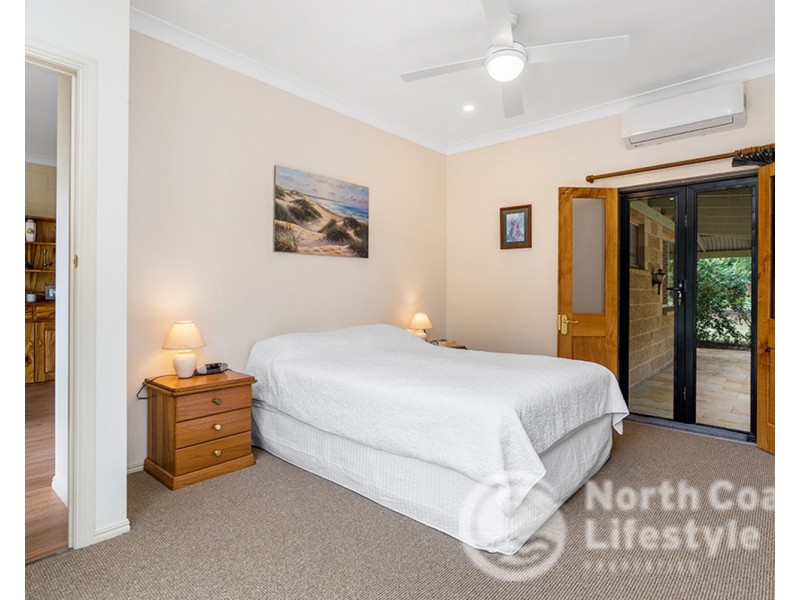 8 Waranga Crescent, Burringbar NSW 2483