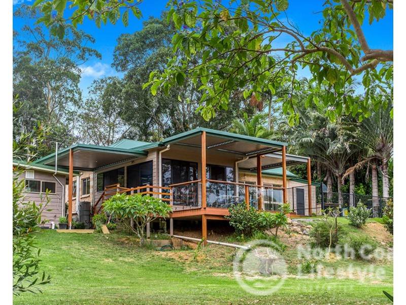 8 Waranga Crescent, Burringbar NSW 2483