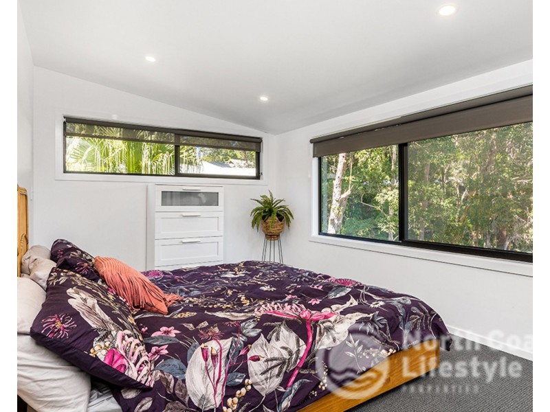 30 Matong Drive, Ocean Shores NSW 2483