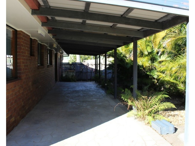 61 Rajah Road, Ocean Shores NSW 2483