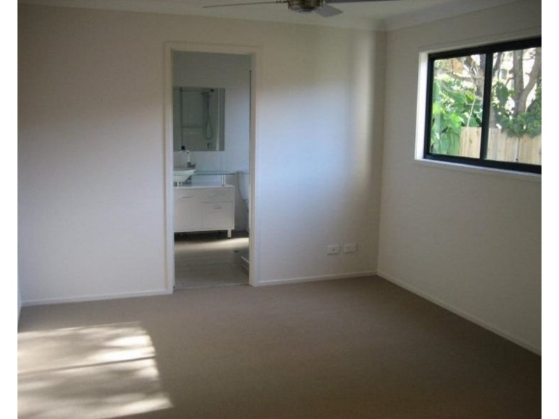 1/3 Bindaree Way, Ocean Shores NSW 2483