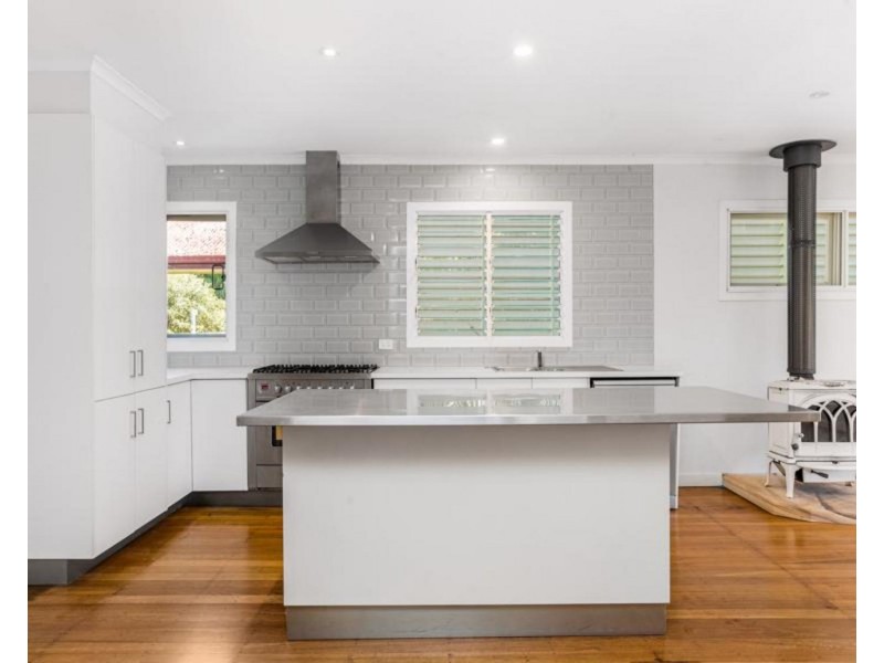 10 Gloria Street, South Golden Beach NSW 2483