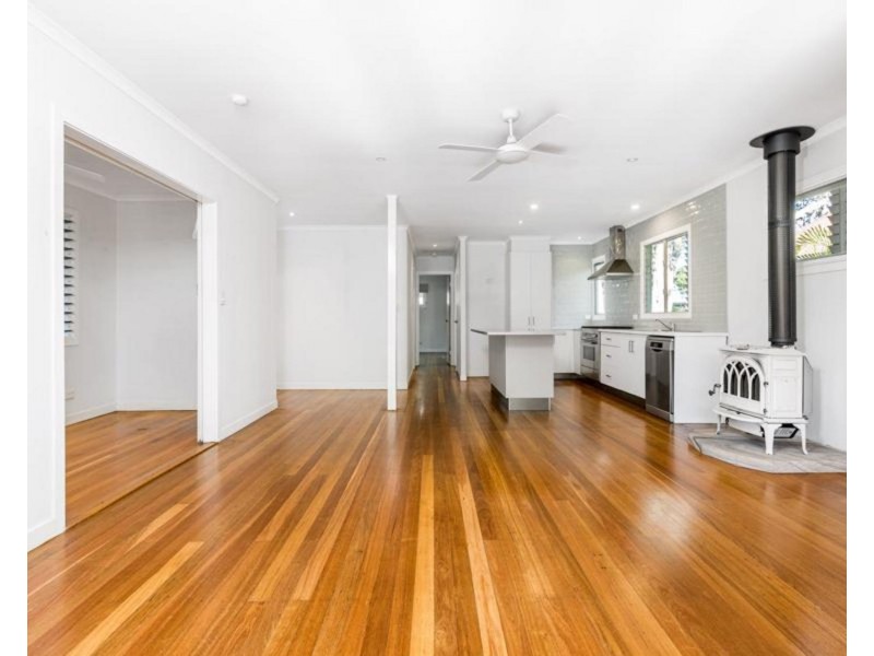 10 Gloria Street, South Golden Beach NSW 2483