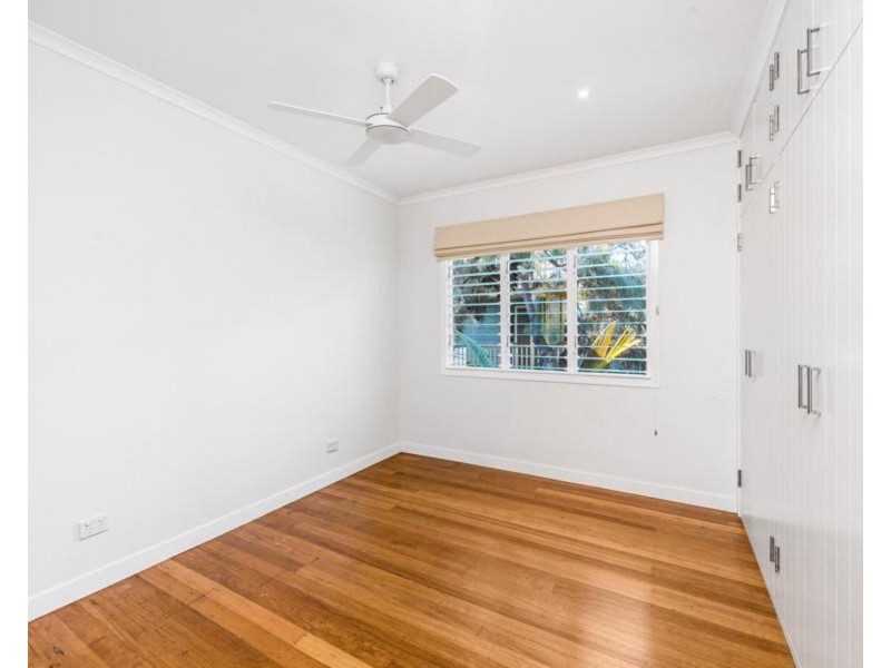 10 Gloria Street, South Golden Beach NSW 2483