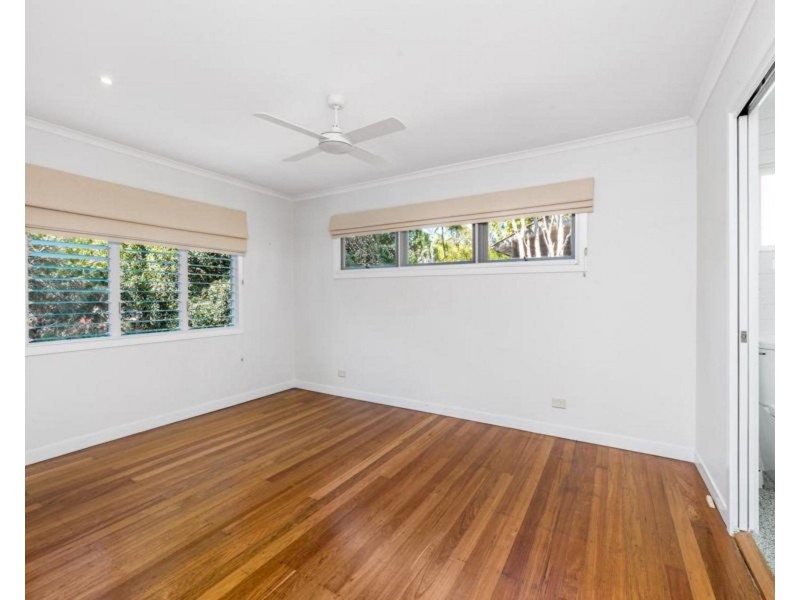 10 Gloria Street, South Golden Beach NSW 2483