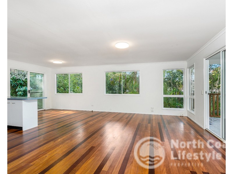 36 Banool Circuit, Ocean Shores NSW 2483