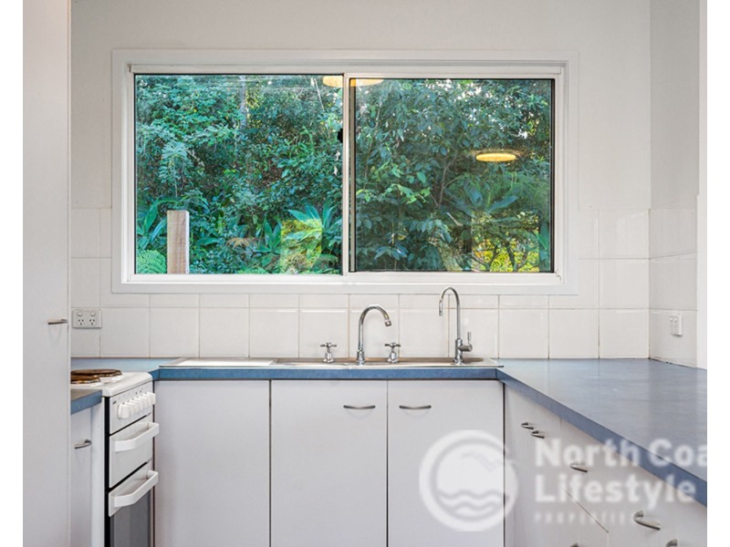 36 Banool Circuit, Ocean Shores NSW 2483