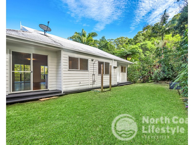 36 Banool Circuit, Ocean Shores NSW 2483