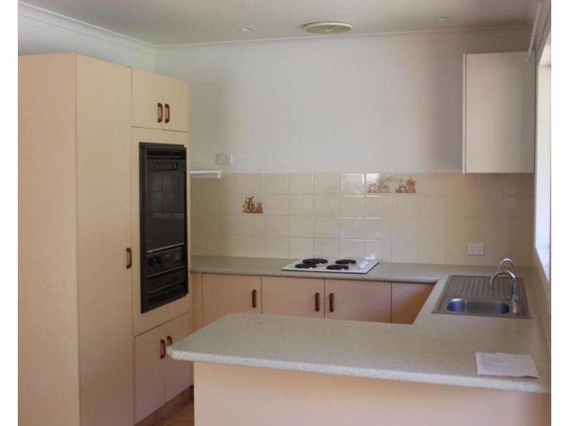 1/3 Kuringai Way, Ocean Shores NSW 2483