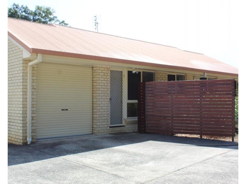 1/3 Kuringai Way, Ocean Shores NSW 2483