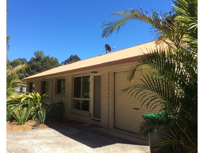 3/3 Kuringai Way, Ocean Shores NSW 2483