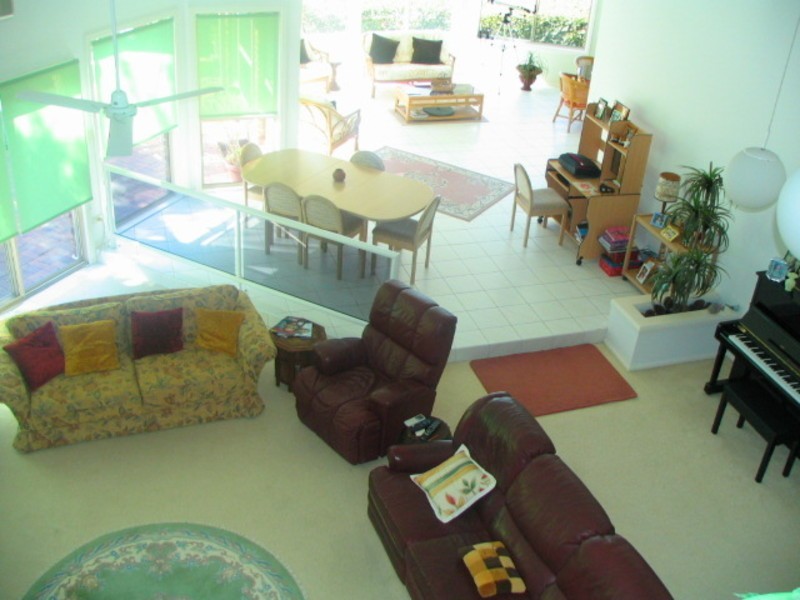 1 Kanandah Court, Ocean Shores NSW 2483