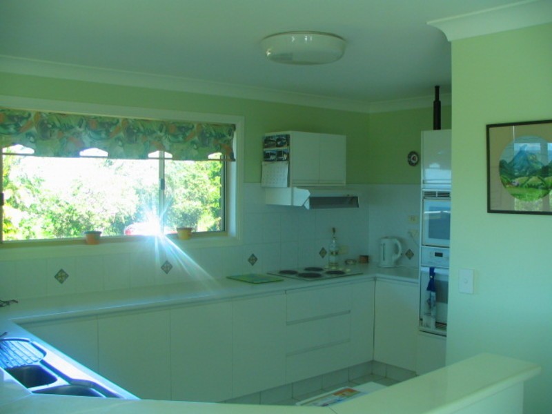 1 Kanandah Court, Ocean Shores NSW 2483