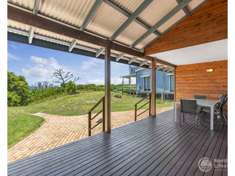 12 Tweed Coast Road, Hastings Point NSW 2489