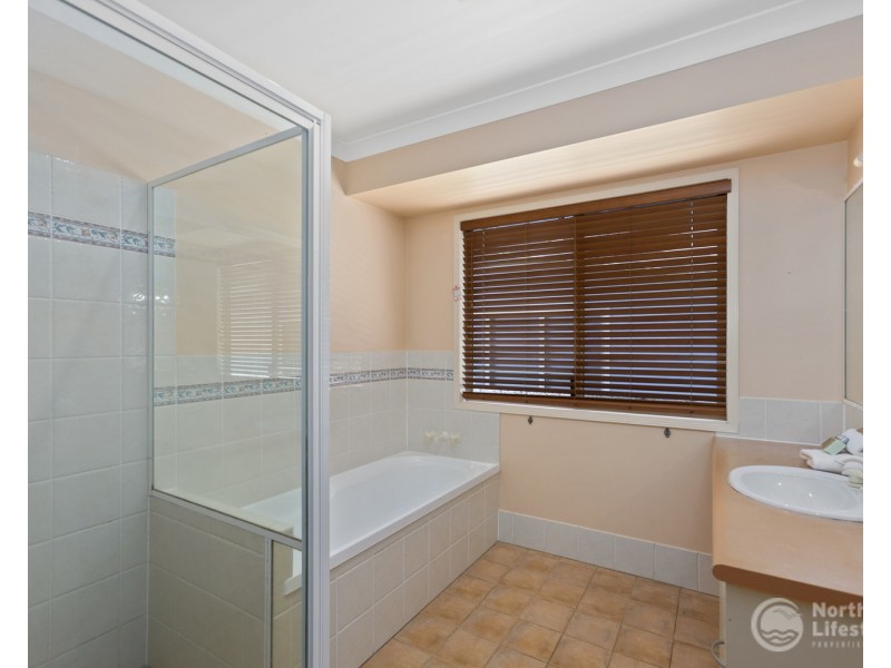 12 Tweed Coast Road, Hastings Point NSW 2489