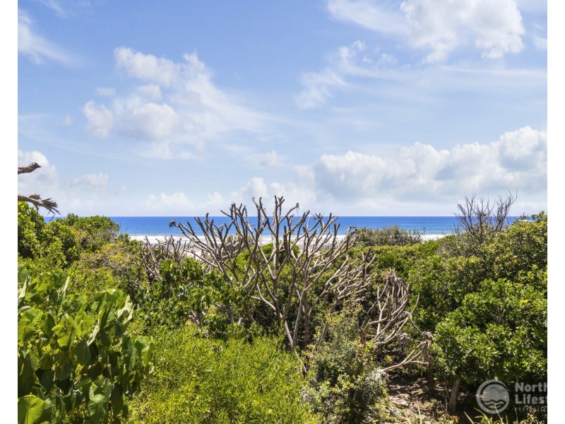 12 Tweed Coast Road, Hastings Point NSW 2489