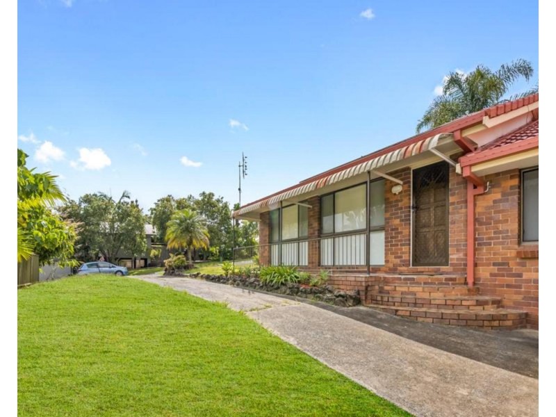 2 Yungarup Place, Ocean Shores NSW 2483